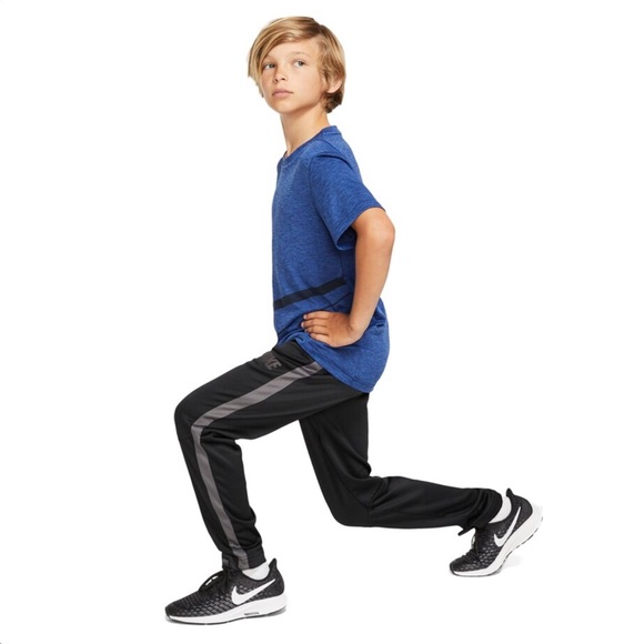 NIKE BOYS YSM DRI-FIT THERMA FLEECE PANTS - Picture 2 of 5